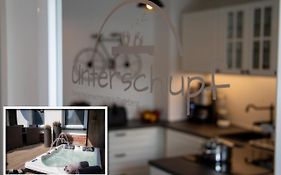 Unterschlupf Radeberg mit Garten&Whirlpool